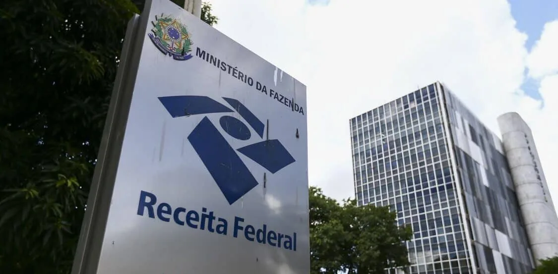 Receita Federal alerta sobre fake news envolvendo fiscalização de transações acima de R$ 5 mil