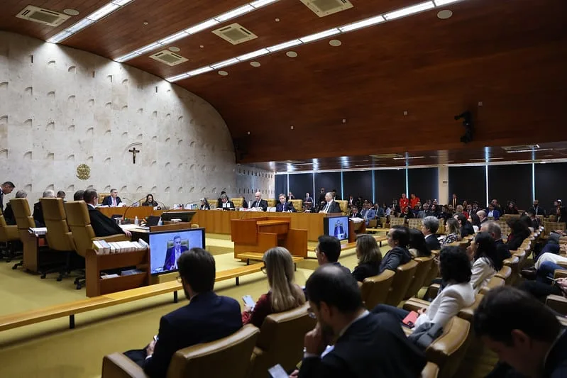 Lei que isenta IRPF até R$ 5 mil é questionada no STF por tributação de dividendos