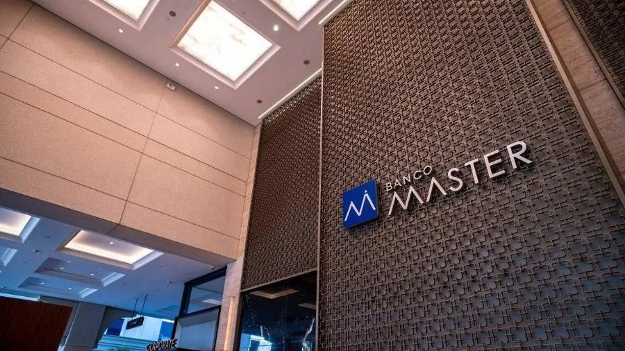 Suspeitas envolvendo Banco Master reacendem pedidos de impeachment contra Moraes