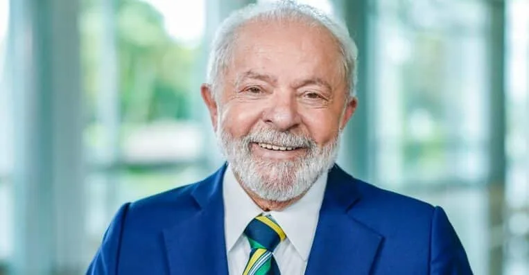 Lula veta projeto que permitiria realocação de trabalhadores de elétricas privatizadas