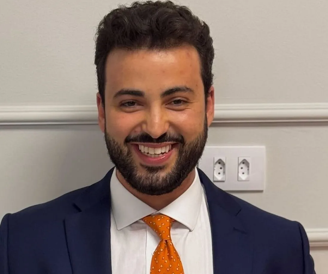 Toguro não aparece no contrato social da “Mansão Maromba”. Como ele pode ser sócio?