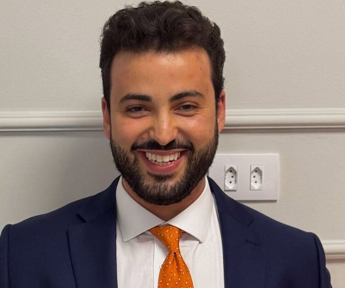 Toguro não aparece no contrato social da “Mansão Maromba”. Como ele pode ser sócio?