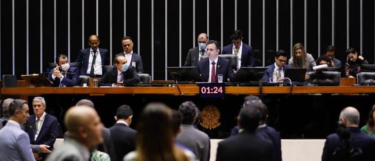 Pedido de CPMI sobre o Banco Master alcança assinaturas necessárias no Congresso