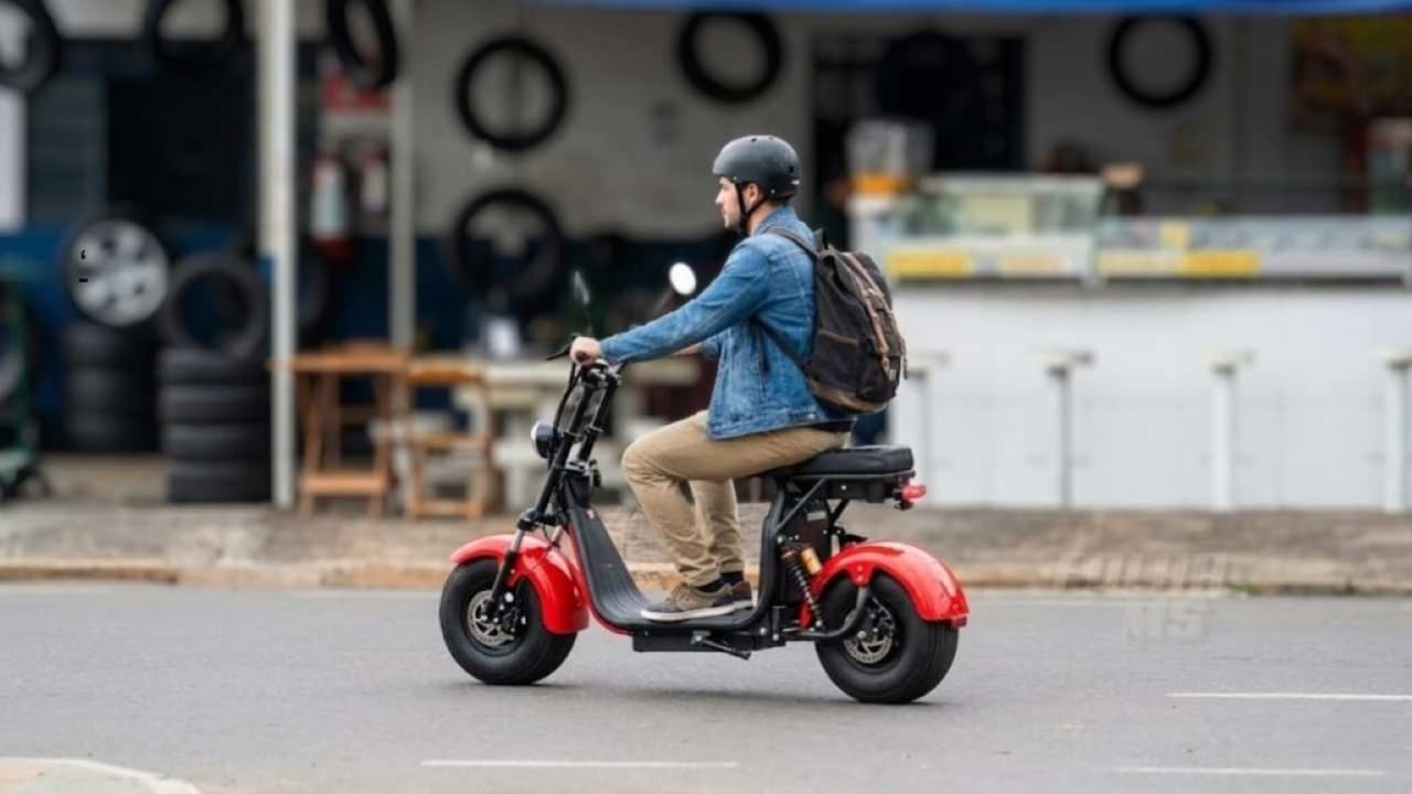 Novas regras para ciclomotores entram em vigor em 2026
