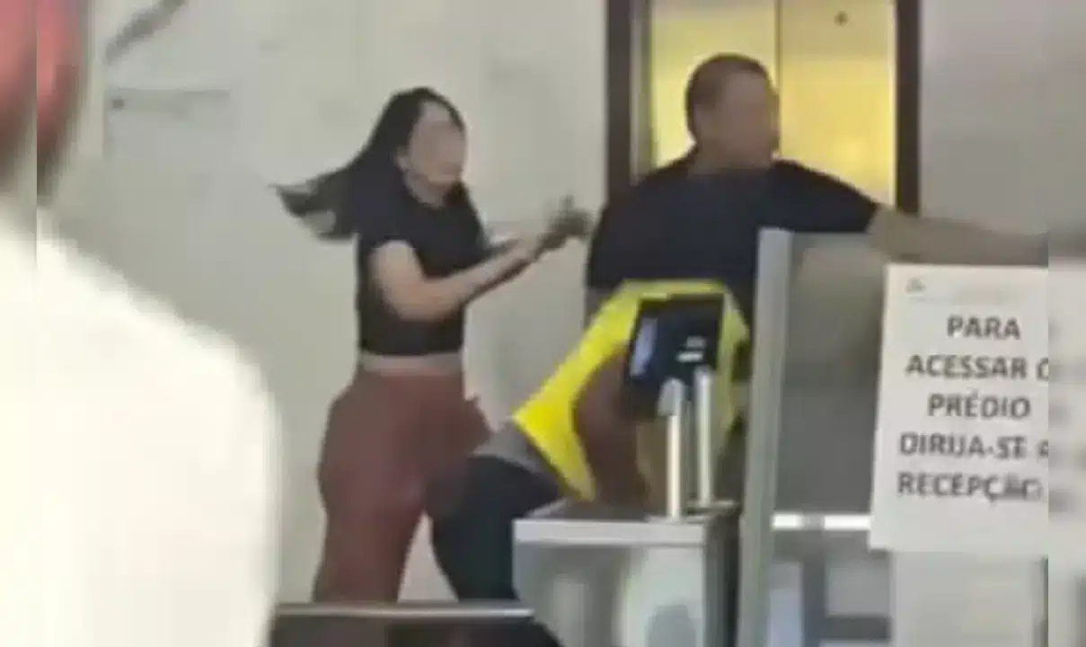 Ex-funcionárias denunciam agressões e racismo por ex-chefe em Salvador