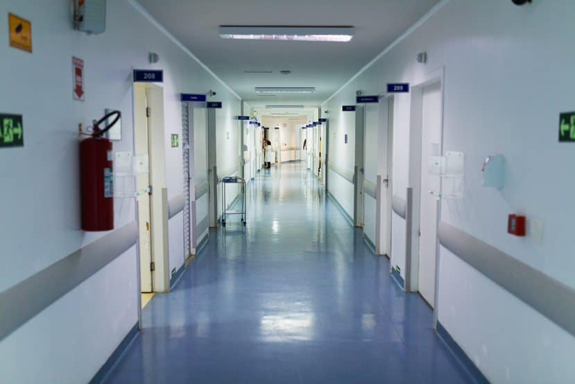 STJ reafirma que hospitais não podem cobrar acima do custo por medicamentos