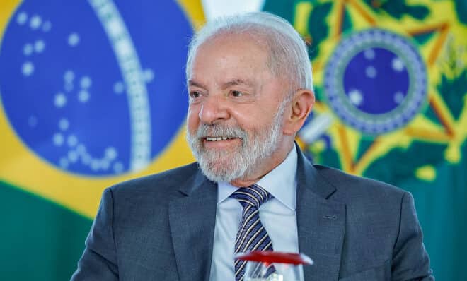 Lula sanciona lei que institui Dia Nacional de Luto e Memória às Vítimas de Feminicídio