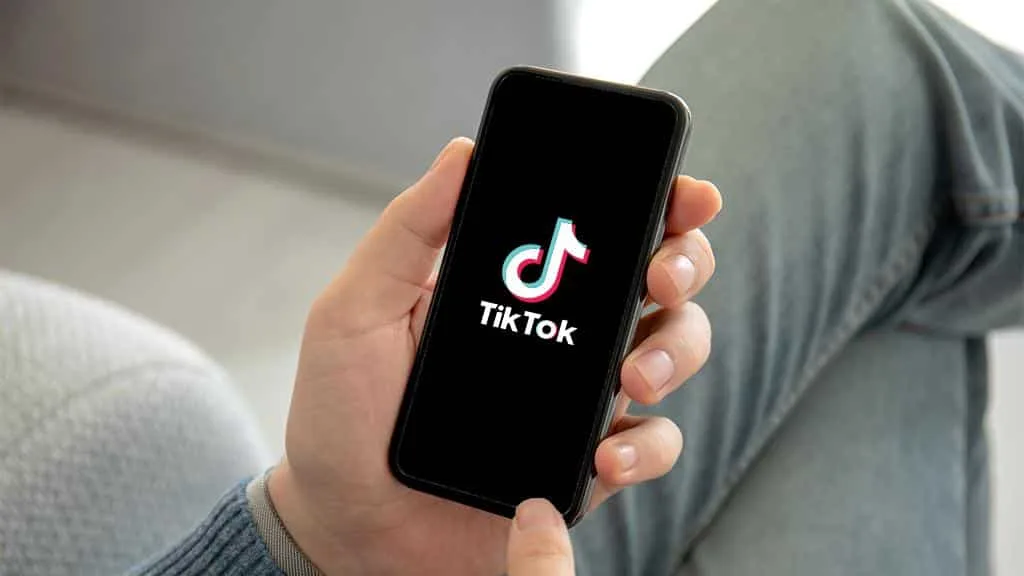 TikTok é condenado a pagar 10 mil reais de indenização após não remover perfis falsos de criadora de conteúdo adulto