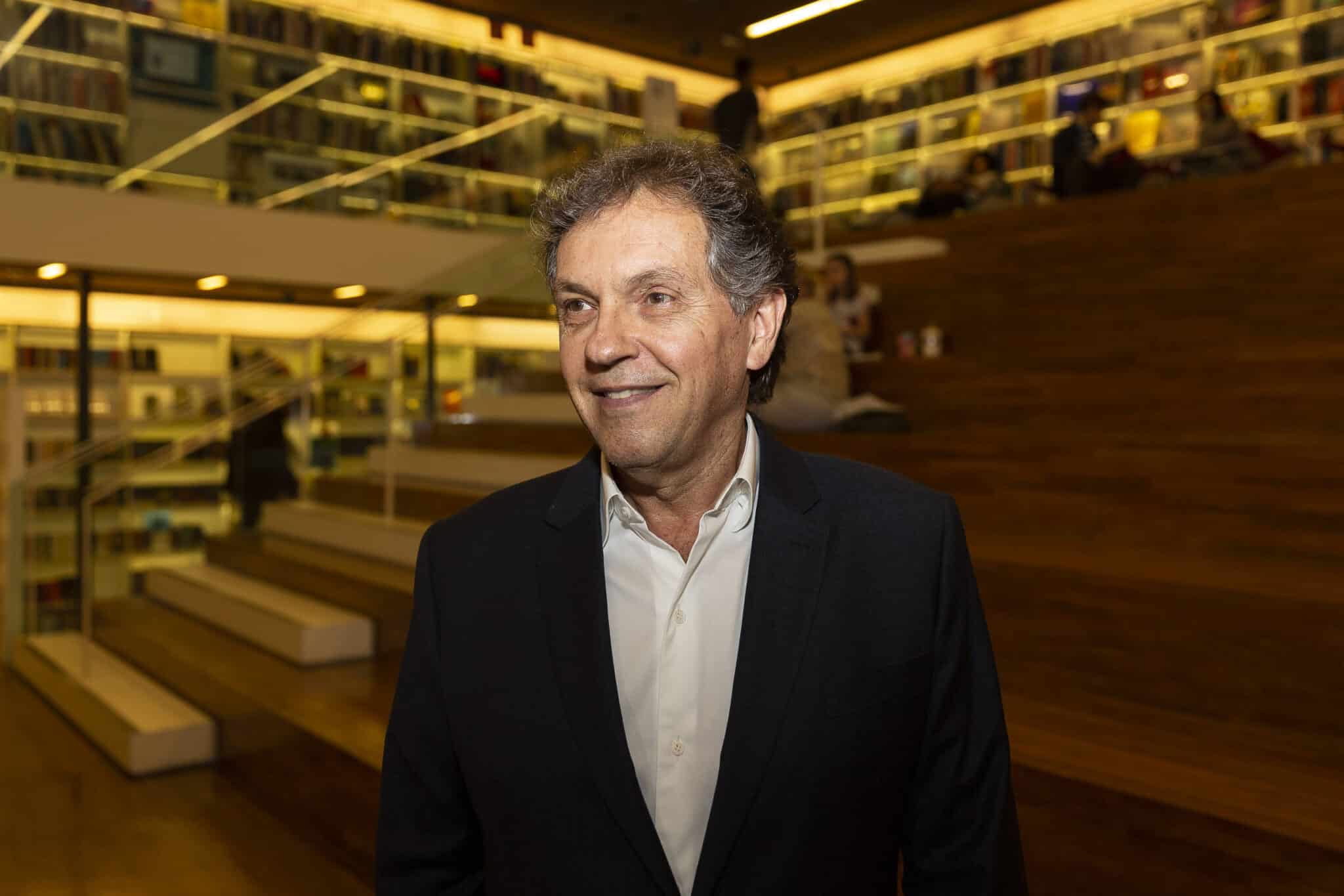 Justiça de SP autoriza penhora de bens em imóveis de João Appolinário em cobrança de R$ 24,9 milhões