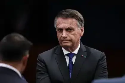 Ministros do STF defendem mudança de regime para Bolsonaro