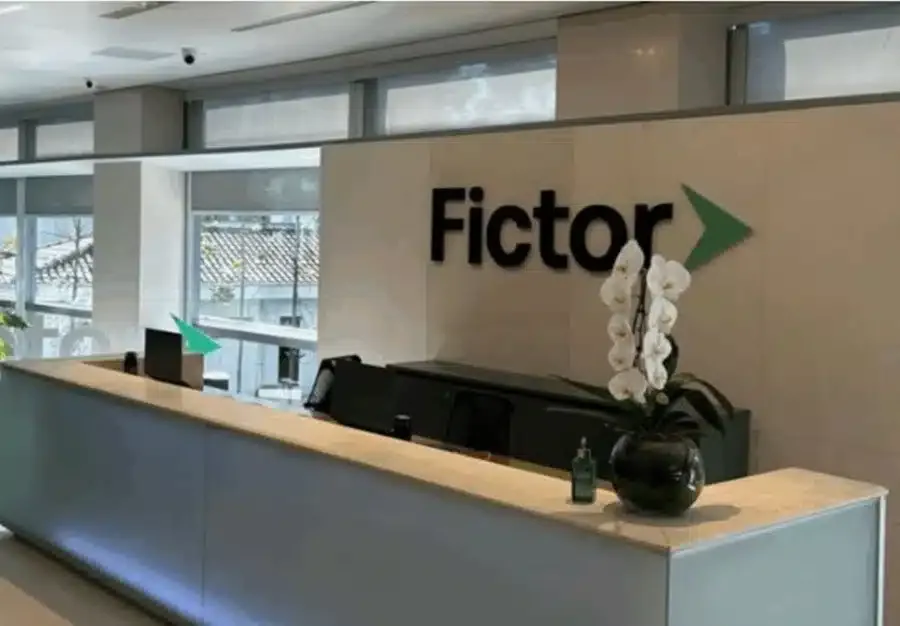 Grupo Fictor pede recuperação judicial com passivo de R$ 4 bilhões após turbulência ligada ao Banco Master