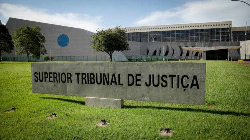 STJ mantém pena de 24 anos e nega liminar que buscava reduzir condenação por morte de criança