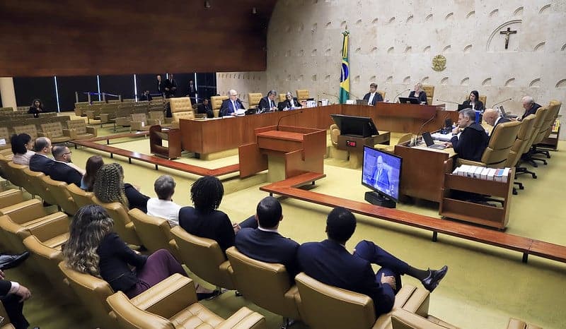 Receita confirma acessos indevidos a dados fiscais de ministros do STF; PF cumpre buscas e impõe cautelares