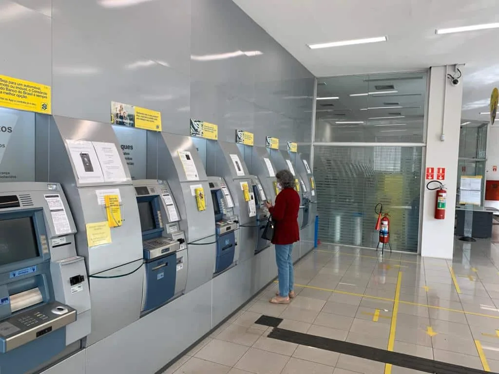 Justiça afasta “prova diabólica” e atribui ao banco o ônus de demonstrar validade de empréstimo contestado