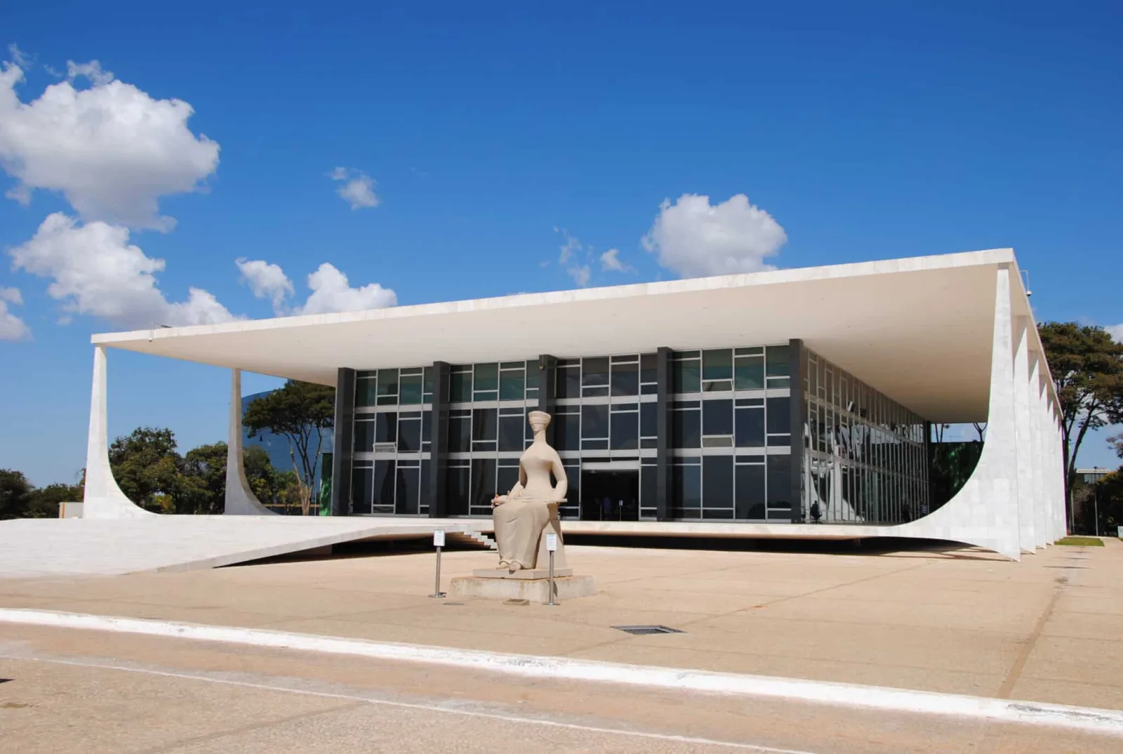 STF reafirma: correção do FGTS deve ao menos repor a inflação e não vale retroativamente