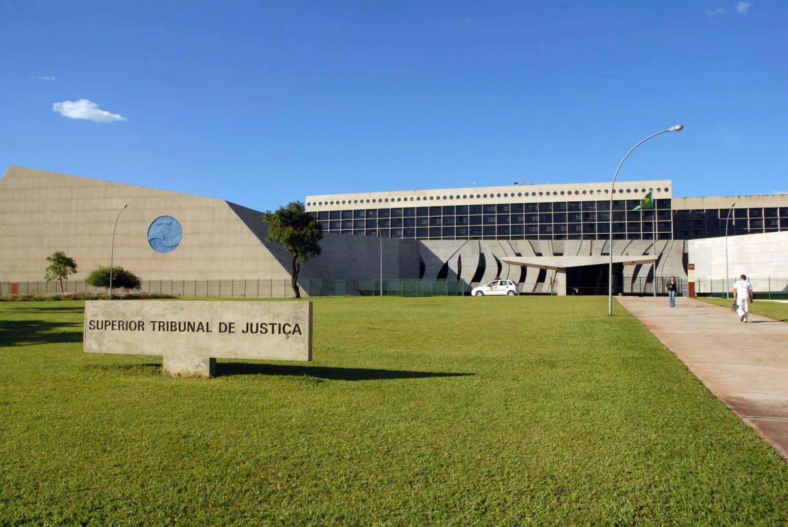 STJ fixa competência federal para pedido de inclusão no PID de vítima de Mariana