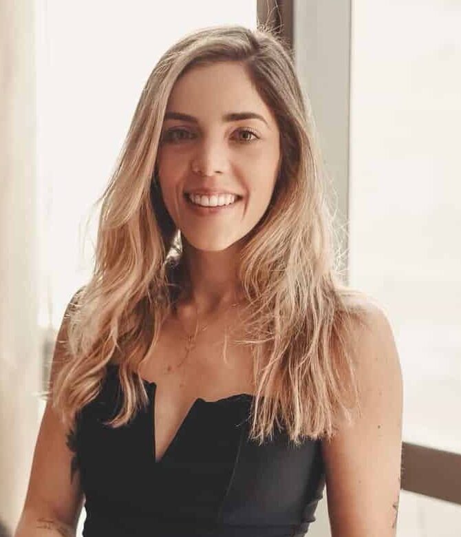 Júlia Cardenaz