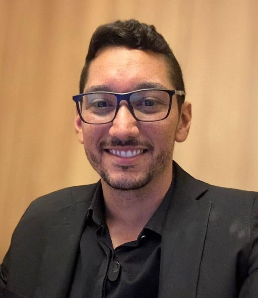 Dr. Thiago Fernandes