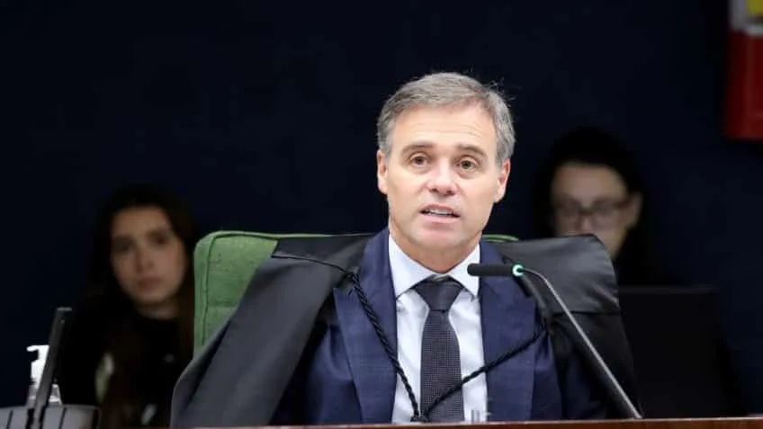Mendonça barra acesso da CPMI a mensagens de Daniel Vorcaro