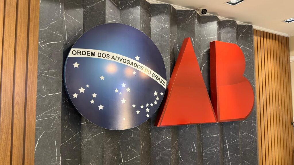 "Golpe da falsa inscrição suplementar da OAB": advogado desmonta fraude em oito sinais