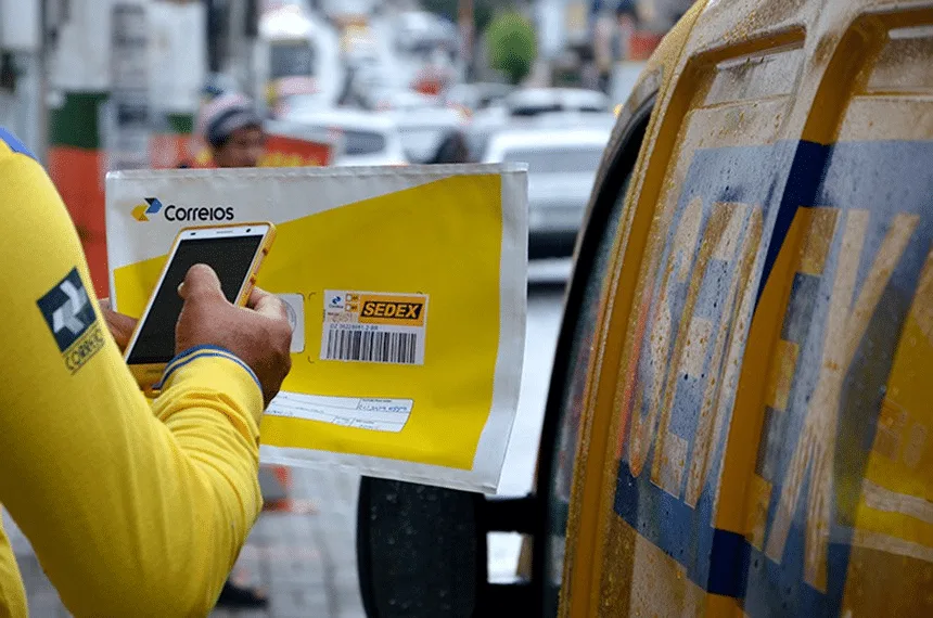 Correios são condenados a reenquadrar funcionário por progressões salariais não concedidas