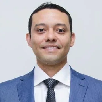 Caiado negociou terras raras direto com os EUA. Mas quem pode fazer isso no Brasil?