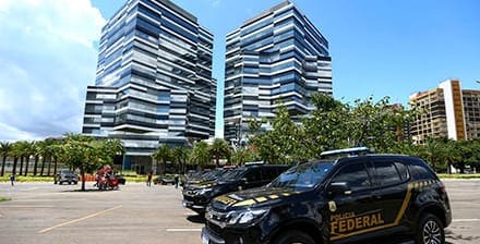STF autoriza busca e apreensão na casa de Cláudio Castro em nova fase da Operação Compliance Zero