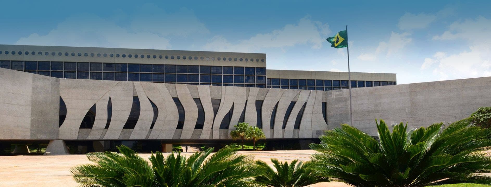 STJ decide que juízo não pode limitar poderes de advogado assistente de vítima de violência doméstica