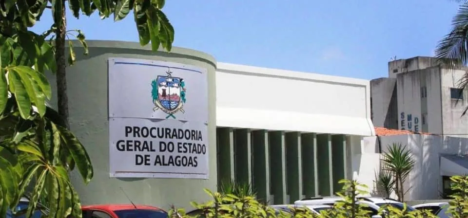 Quanto é preciso acertar para passar na primeira fase de uma PGE? Veja a nota de corte das últimas 10 provas