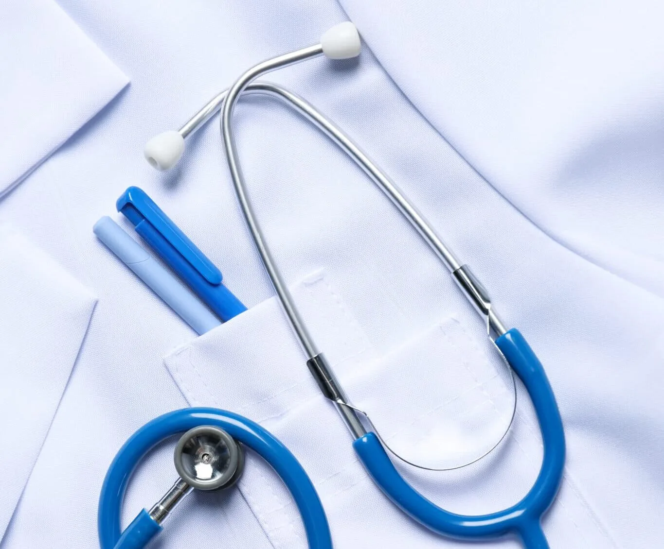 TJSP anula sentença de erro médico e manda refazer perícia por causa de prontuário ilegível