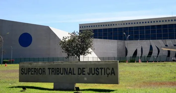 STJ chancela tese do "falso coletivo" e nega recurso da Omint contra aplicação de índices da ANS em plano de família
