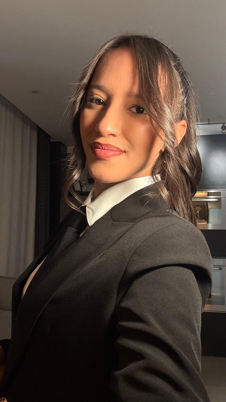 Janayna Ferreira Almeida