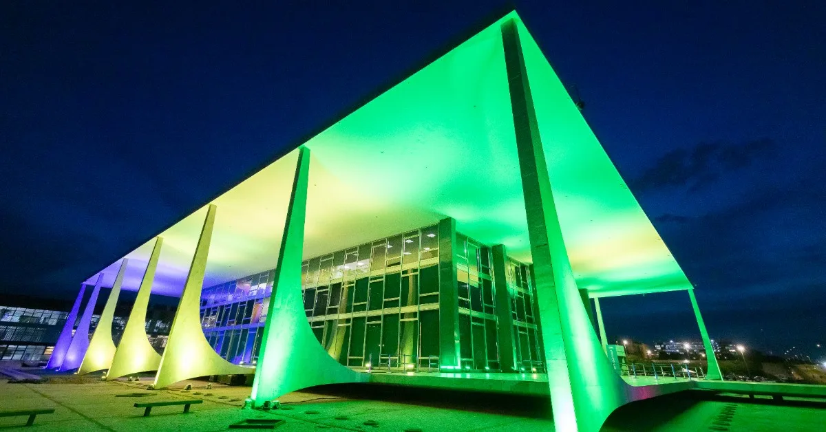 Decisão contra Flávio Bolsonaro pode ampliar desgaste do STF, avalia David Sobreira