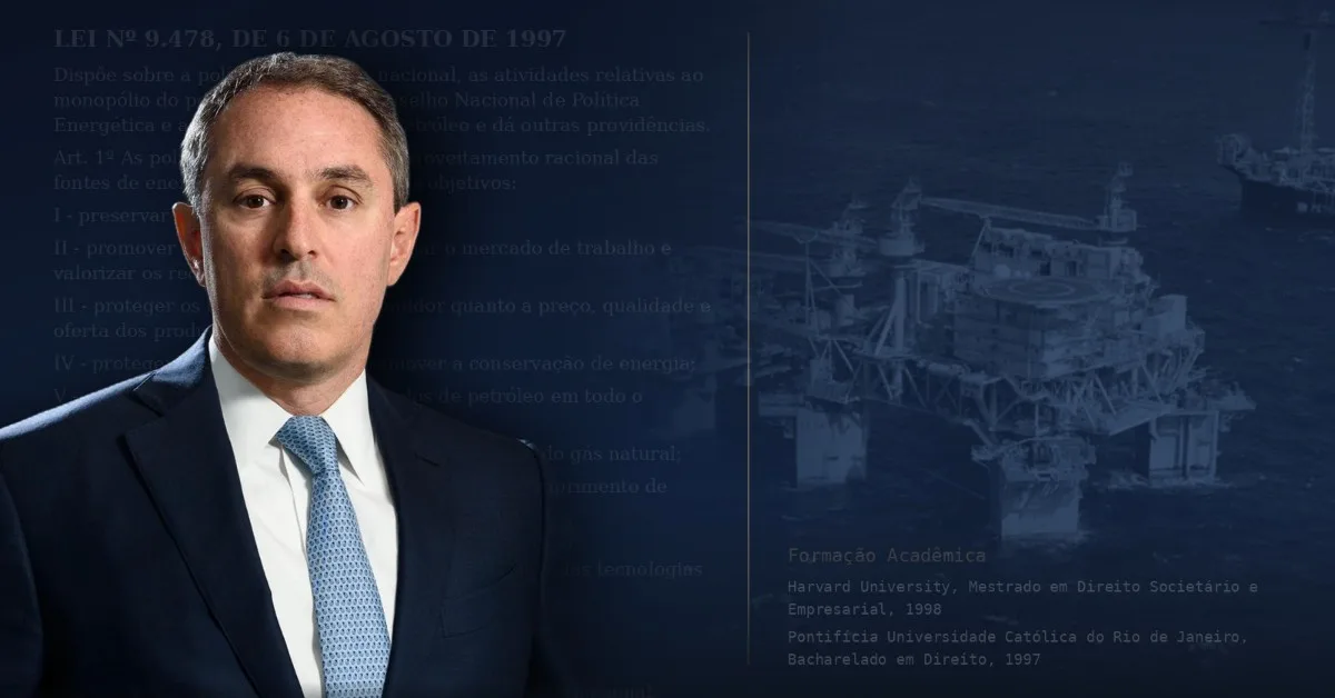 Advogado que aparece em lista de notáveis de Flávio tem versões diferentes sobre especializações e currículo
