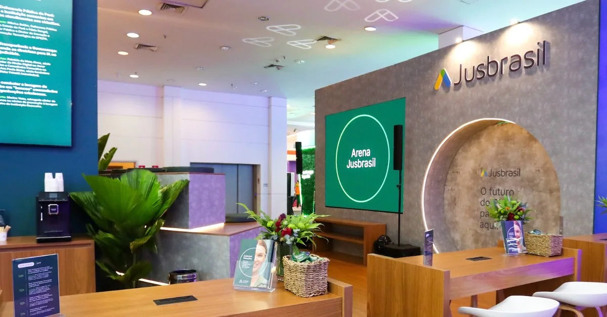 Arena Jusbrasil terá temas inéditos e cobertura da Lawletter na Fenalaw