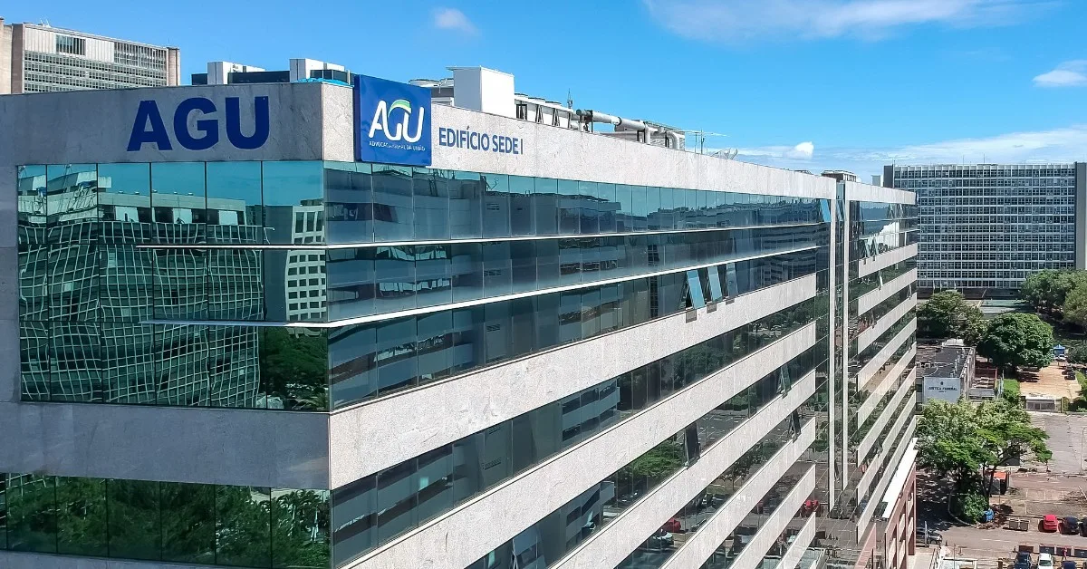 AGU está preparada para pedir perda do cargo de magistrados, diz presidente da ANAUNI