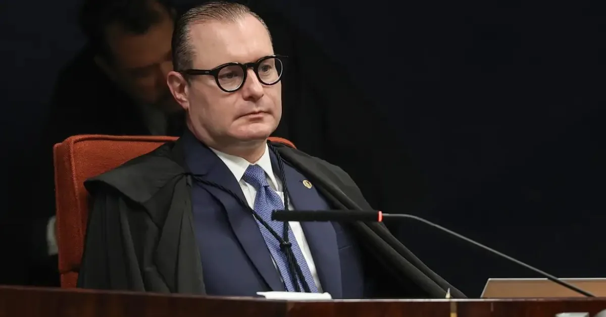 Ministro Cristiano Zanin aciona TRE após exposição de dados por Deltan Dallagnol