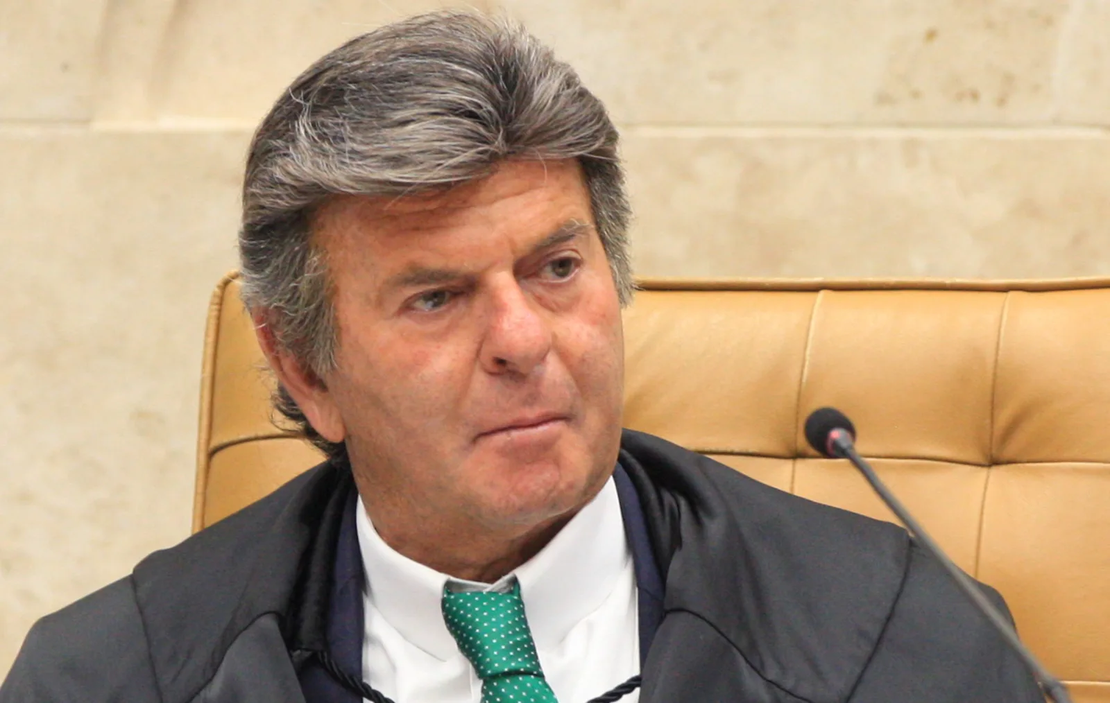 Luiz Fux assume relatoria de ação sobre registros de acesso ao Senado