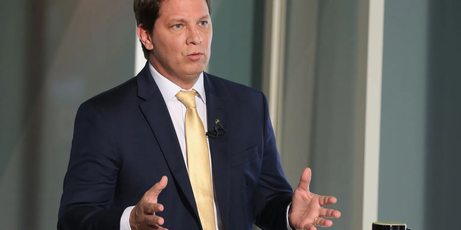 STF proíbe Mario Frias de sair do Brasil em investigação sobre emendas