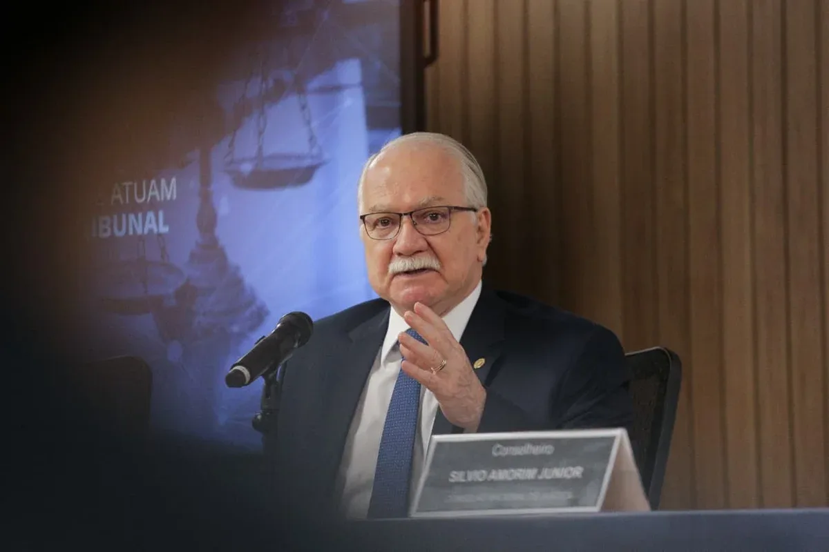 Fachin determina arquivamento de cinco investigações vinculadas ao Inquérito das Fake News