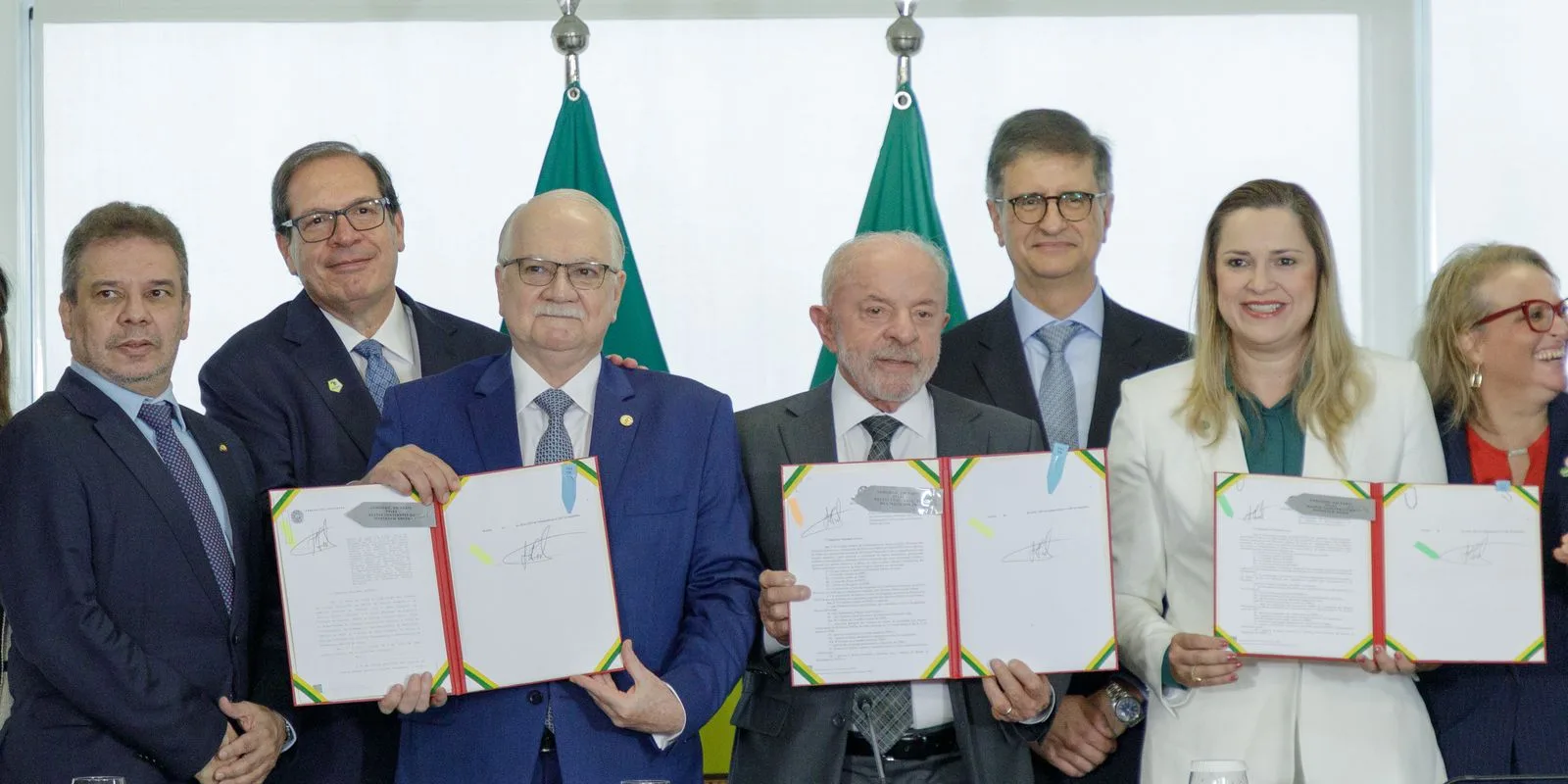Governo sanciona leis para fortalecer Justiça Federal, MPU e DPU