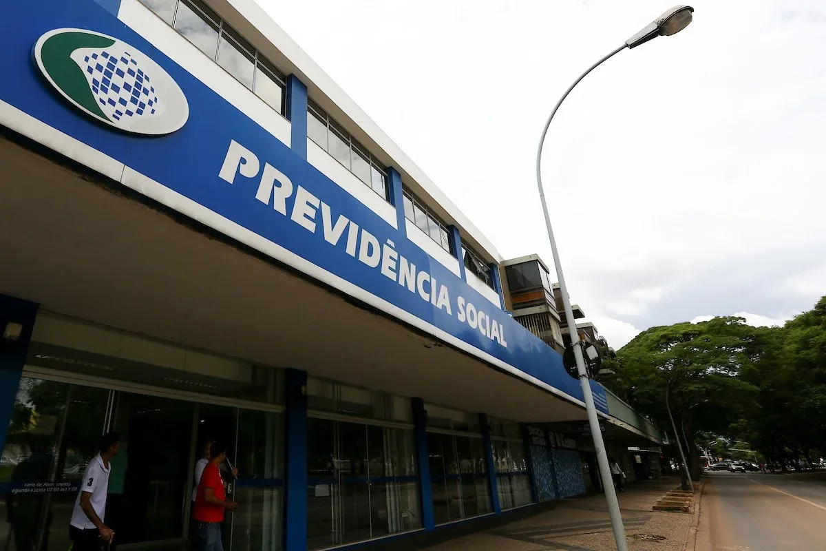TRF3 mantém condenação de homem por injúria racial contra servidora do INSS