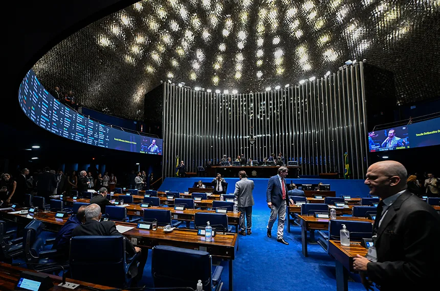 Senado aprova criação de fundo para ampliar acesso à Justiça gratuita