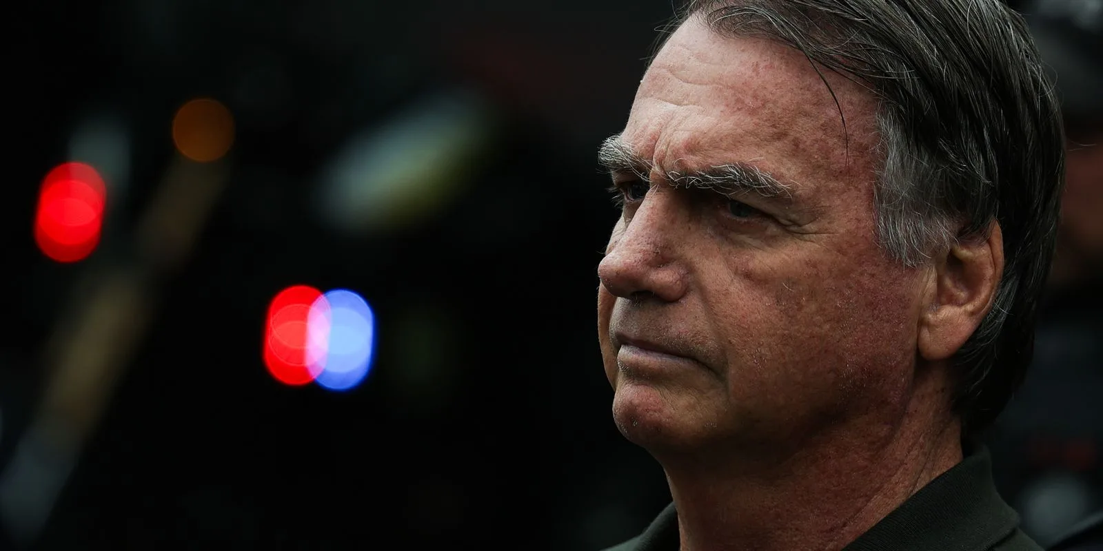 PGR manifesta-se favoravelmente à retomada de visitas de Flávio a Jair Bolsonaro