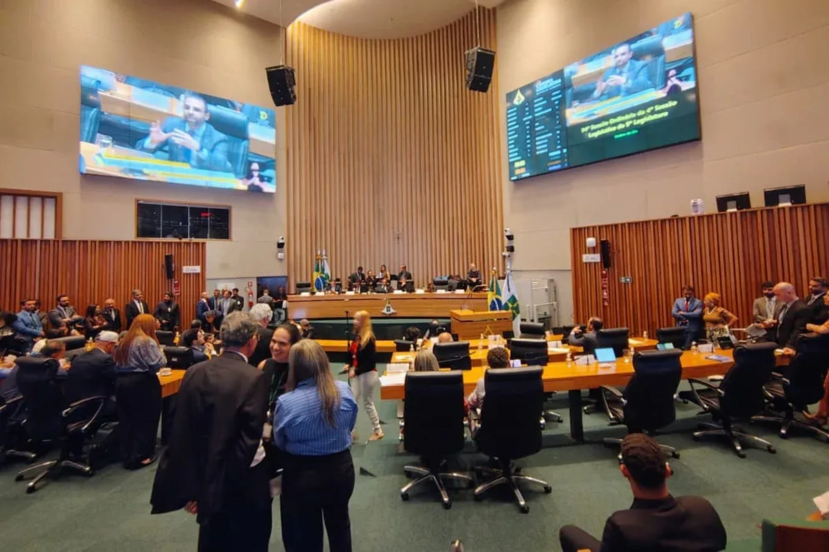 Câmara Legislativa aprova em primeiro turno projeto que autoriza terceira eleição na Mesa Diretora