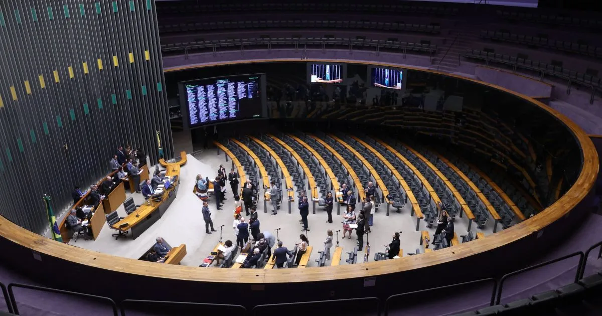 PSOL, PDT e outros partidos não atingem cláusula de barreira nas eleições de 2026