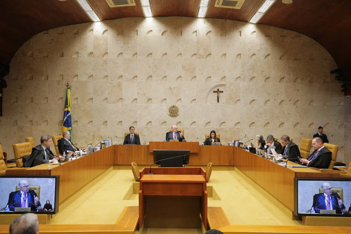 Supremo Tribunal Federal mantém validade da Lei da Ficha Limpa para crimes antigos