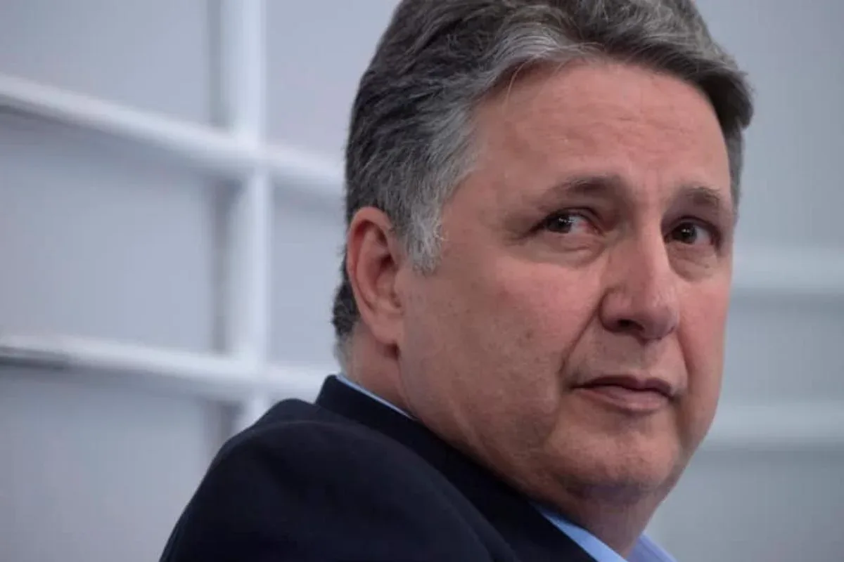 TRE-RJ remete recurso de Garotinho ao TSE com pedido de urgência