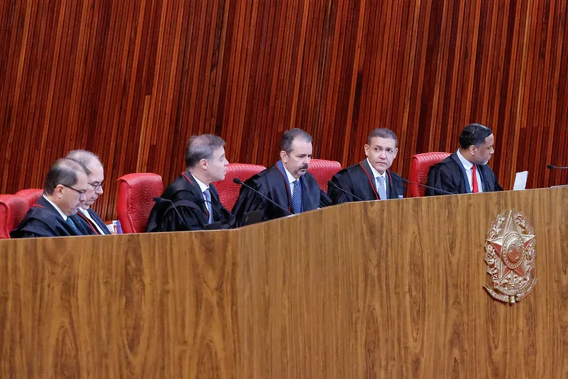 TSE barra candidatura de político condenado por violência contra a mulher