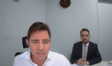 Fachada do prédio do STF em Brasília sob céu azul.